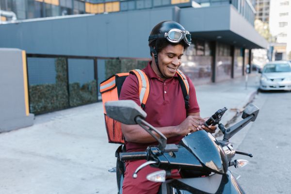 Les applications mobiles utiles pour les collectionneurs de motos